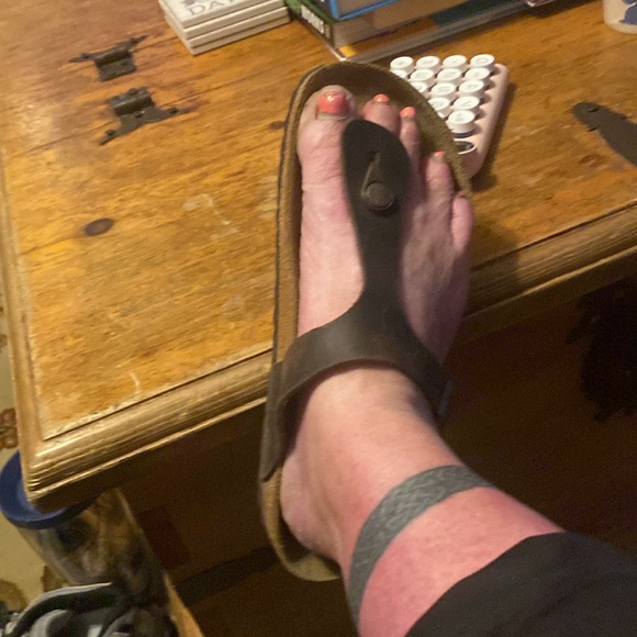 Birkenstocks   Dark brown GUC - Picture 6 of 6